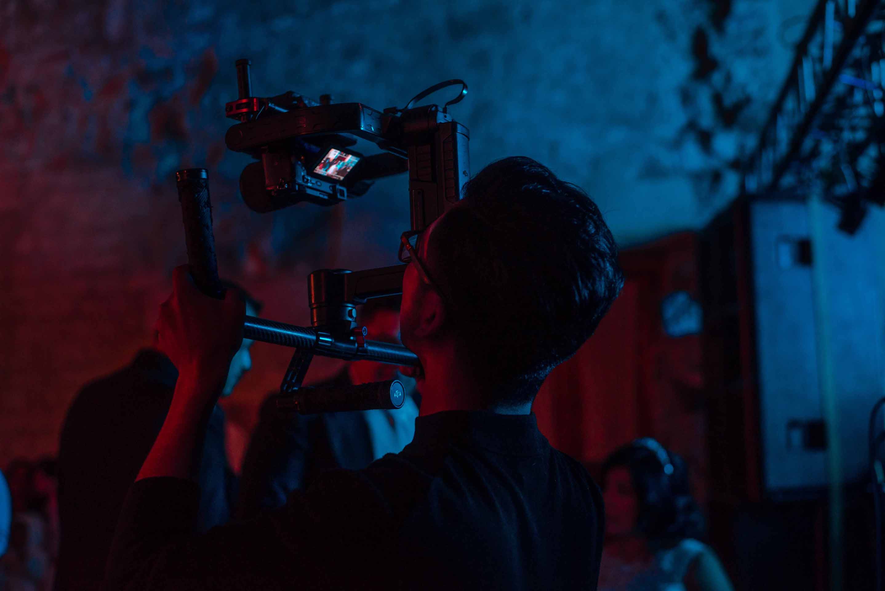 A cinematographer dop
